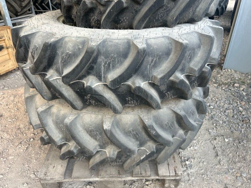 Alliance Komplettradsatz 340/85R28