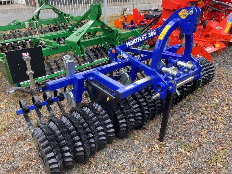 Dalbo LEVELFL 300 20X90