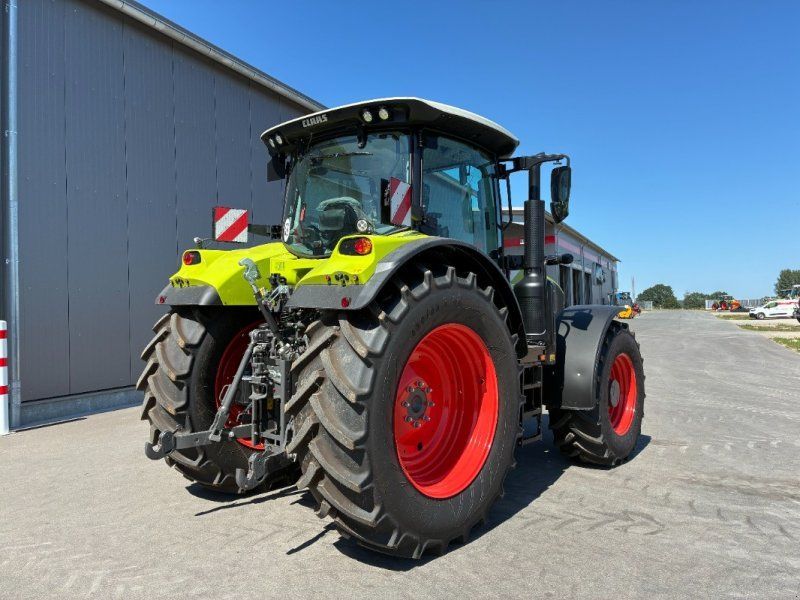 Claas Arion 650 Hexashift Cis