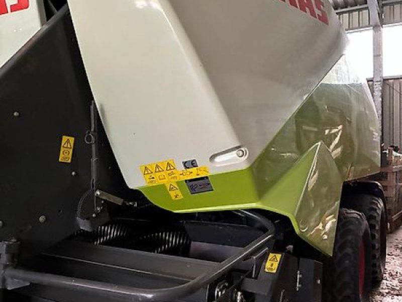 Claas Quadrant 3200 FC