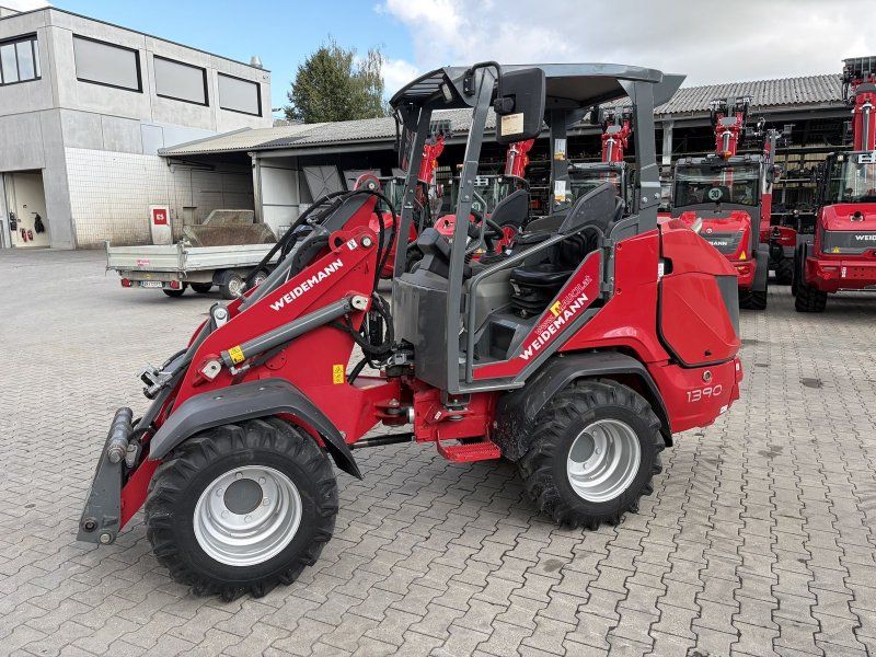 Weidemann 1390 neuwertig nur 860h