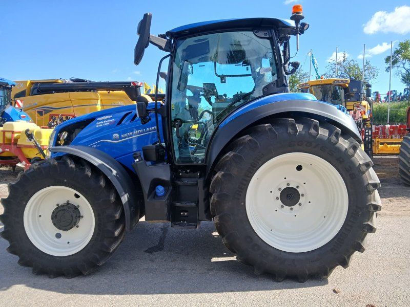 New Holland T5.110 Auto Command (Stage V)