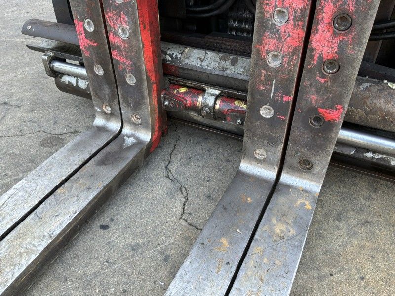 2021 Linde H35T heftruck met dubbele vork