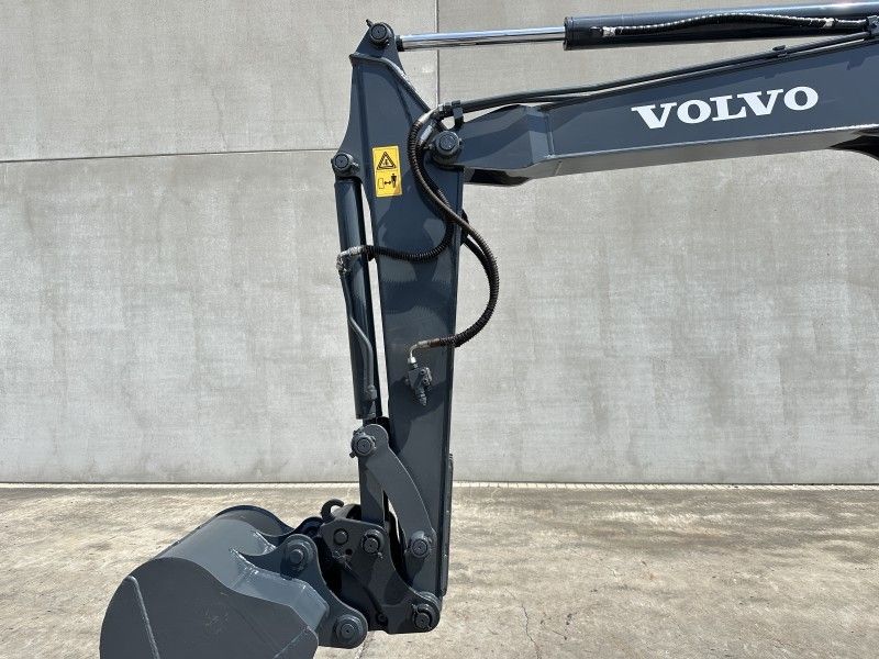 2020 Volvo EC55D Mid-Size Excavator