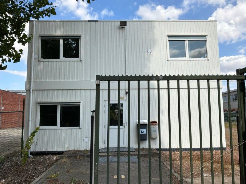 Office Container Unit (2 stories)