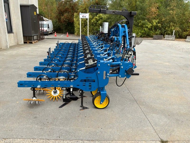 2025 Agrivaux SS300-Metis U Hoeing Machine