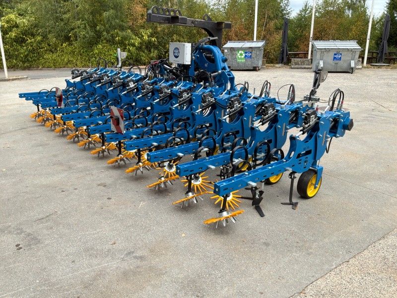 2025 Agrivaux SS300-Metis U Hoeing Machine