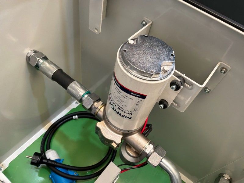 2026 Agrivaux Greenwet Battery-Powered Watering Machine