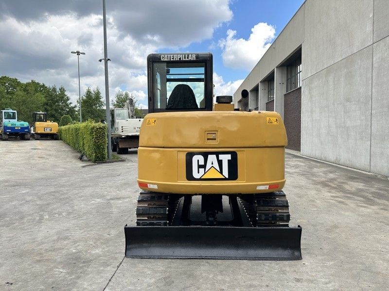 2013 Caterpillar 305.5 Mid-Size Excavator