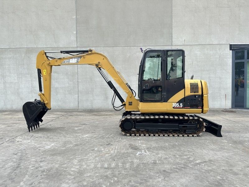 2013 Caterpillar 305.5 Mid-Size Excavator