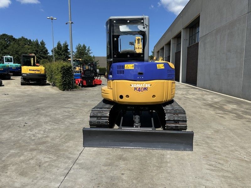 2010 Komatsu PC40MR-1 Mid-Size Excavator