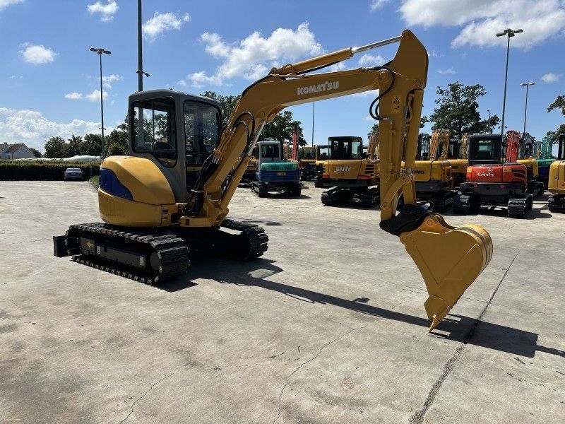 2010 Komatsu PC40MR-1 Mid-Size Excavator