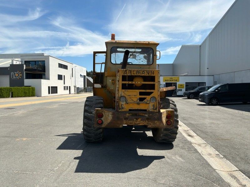 1984 Ahlmann AS 12 Wheel Loader