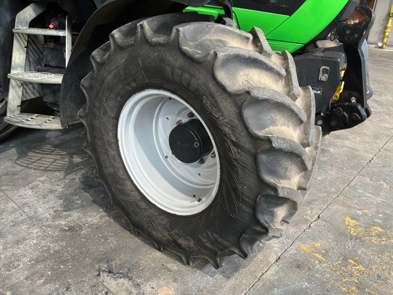 2013 Deutz-Fahr Agrotron TT420 4-Wheel-Drive Agricultural Tractor