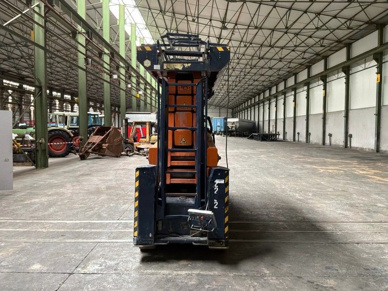 2014 PB S225-12ES Scissor Lift