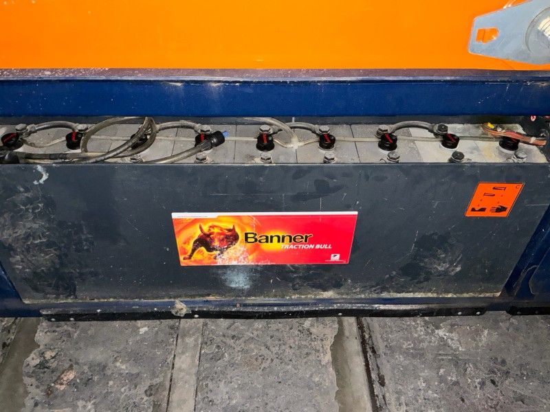 2014 PB S225-12ES Scissor Lift