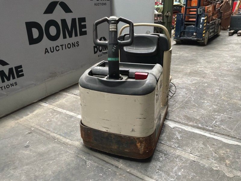 2002 Crown GPC2020 Electric Pallet Truck