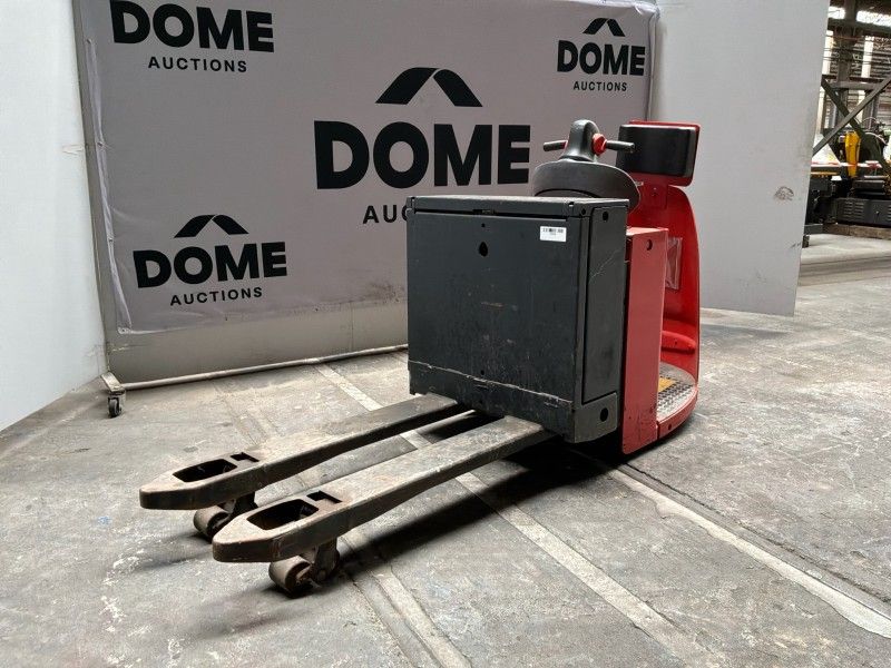 1999 Fenwick-Linde N20 Electric Pallet Truck