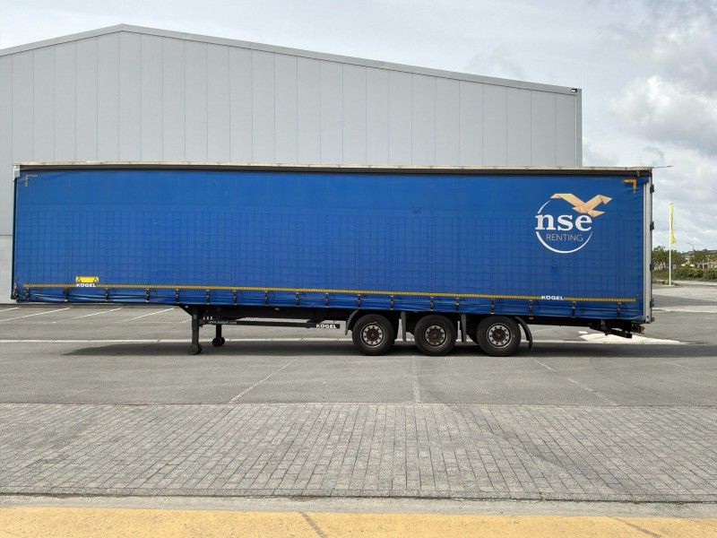 2017 Kögel Mega S-24-1 Schiebeplanen-Anhänger