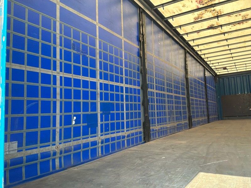 2013 Krone SD Curtain-Sided Trailer