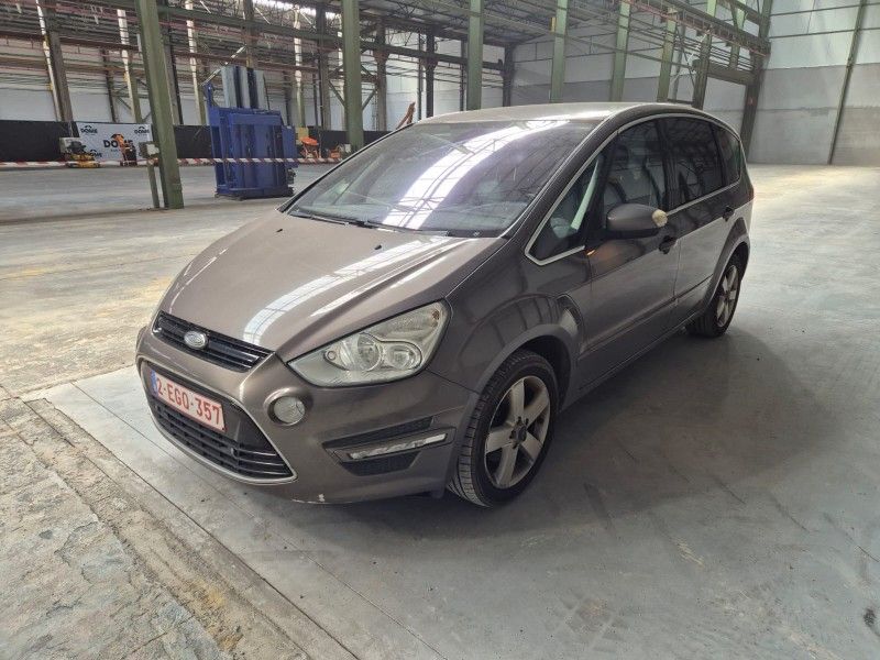 2012 Ford S-Max Multipurpose Passenger Vehicle