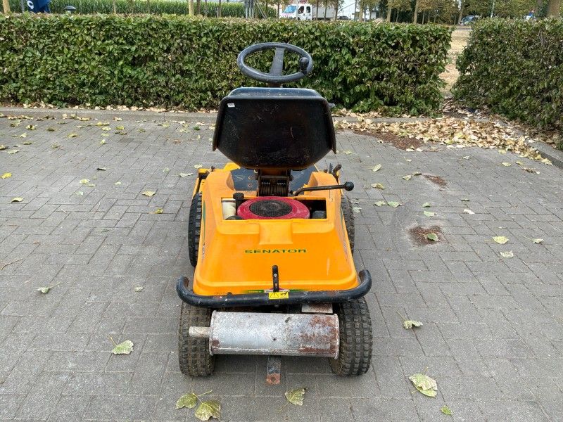 Stiga Villa Senator Ride-On Mower (needs repair)