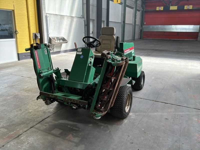 2002 Ransomes Highway 2130 Ride-On Mower
