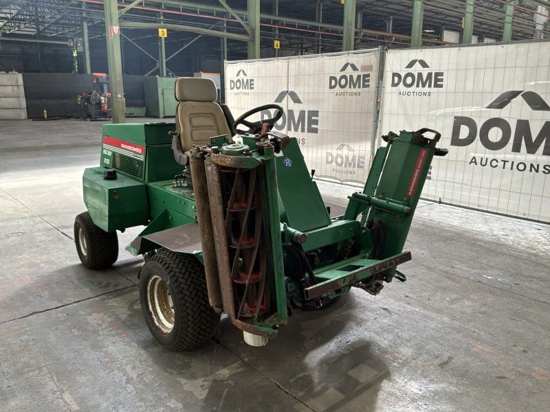 2002 Ransomes Highway 2130 Ride-On Mower