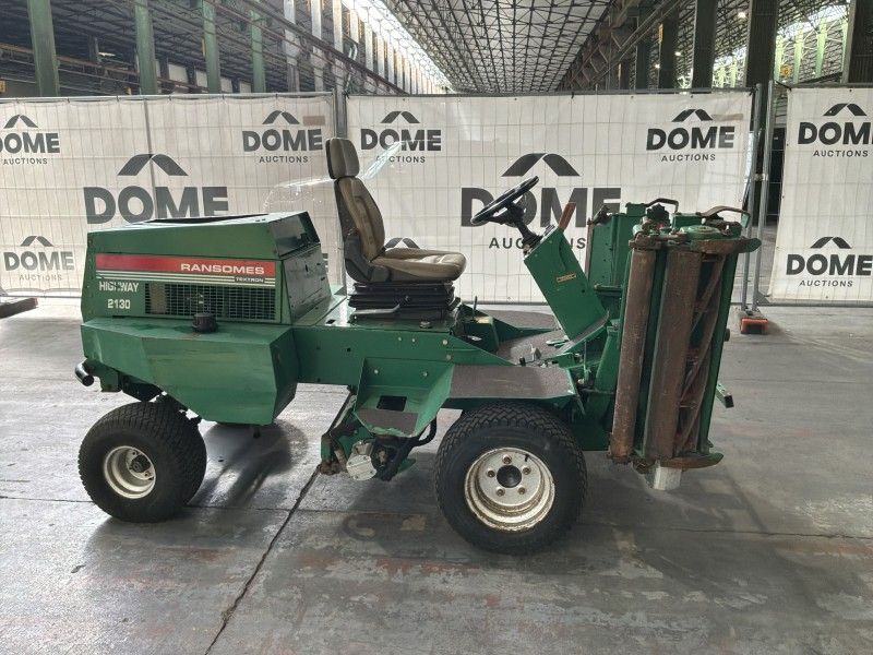 2002 Ransomes Highway 2130 Ride-On Mower