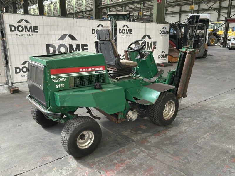 2002 Ransomes Highway 2130 Ride-On Mower