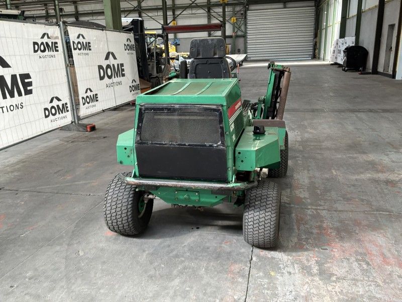 2002 Ransomes Highway 2130 Ride-On Mower