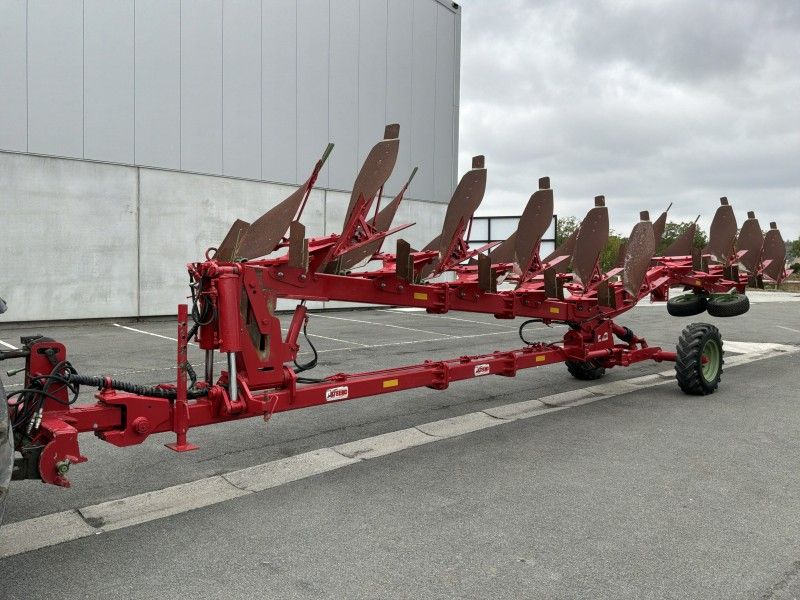 2022 Steeno 8SPSB 8-furrow plow