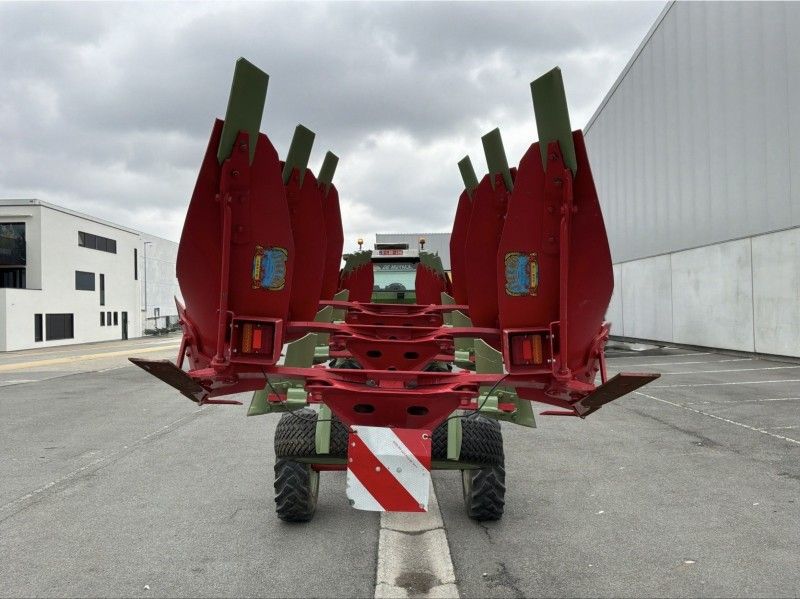 2022 Steeno 8SPSB 8-furrow plow