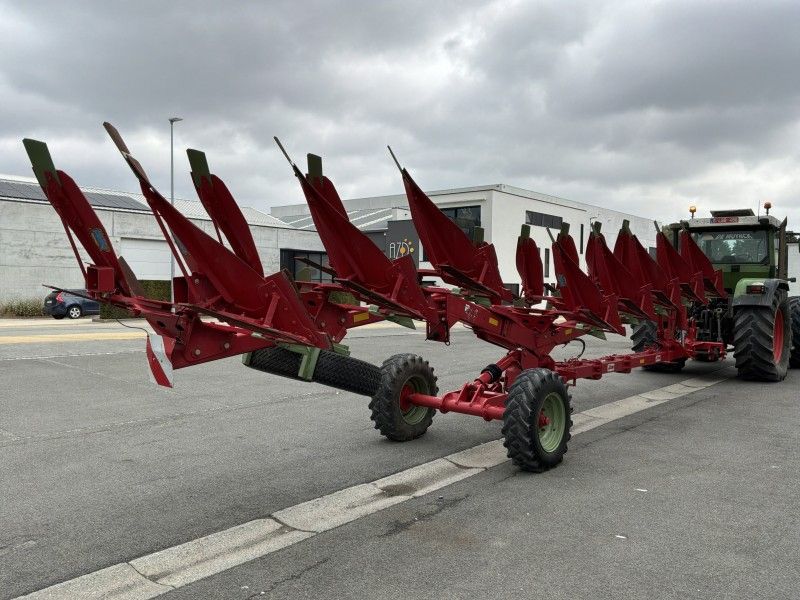 2022 Steeno 8SPSB 8-furrow plow