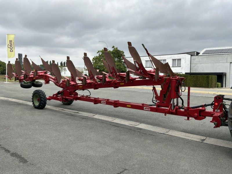 2022 Steeno 8SPSB 8-furrow plow