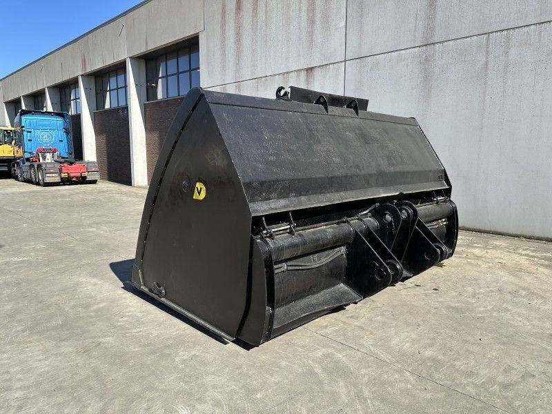 Viby Jern High-Sided Trash Can