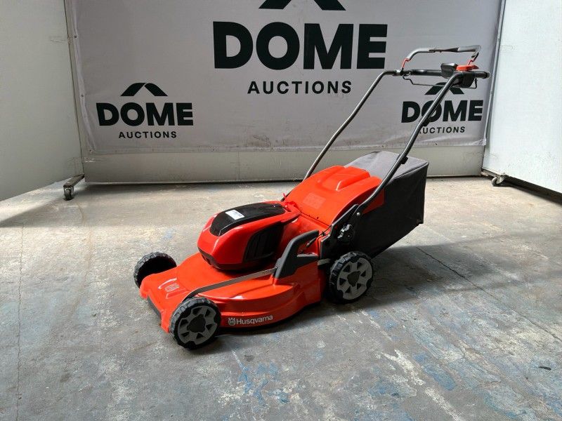 2019 Husqvarna LC353iVX Cordless Lawn Mower (Unused)