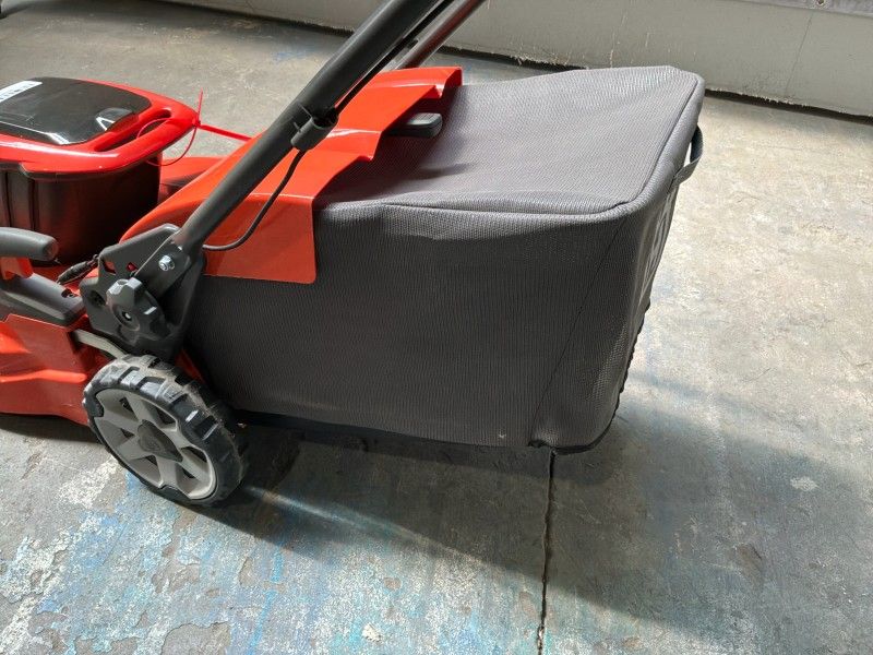 2019 Husqvarna LC353iVX Cordless Lawn Mower (Unused)
