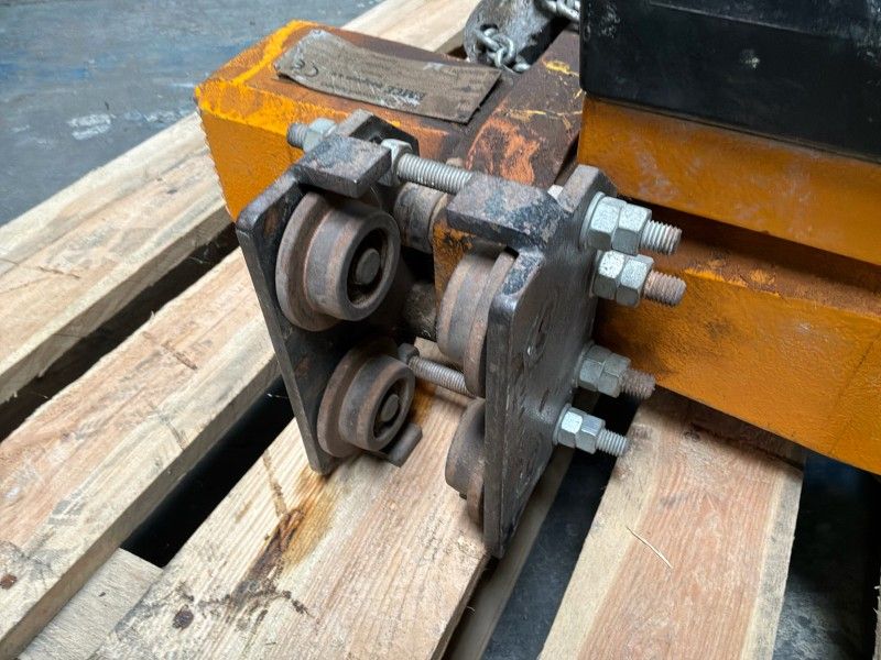 2002 EMCE Elektrischer Kettenzug