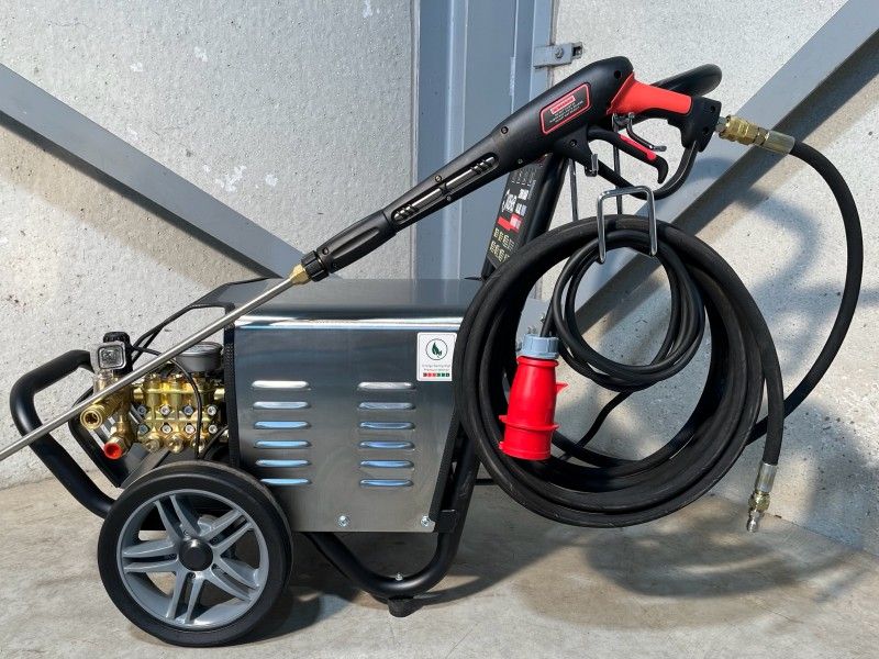 Kremer KR2900-4 Professional High-Pressure Washer
