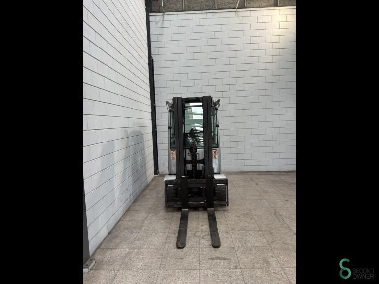 Forklifts Electric Still RX60-30 2017 Hours 4650 Triplex
