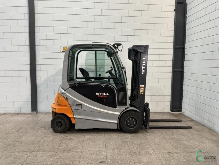 Forklifts Electric Still RX60-30 2017 Hours 4650 Triplex