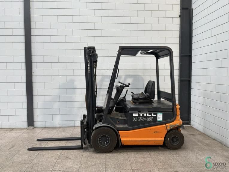 Forklifts Electric Still R60-25 2001 Batt. > 78% % Triplex