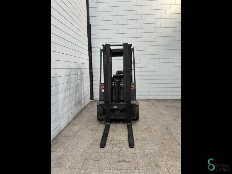 Forklifts Electric Still R60-25 2001 Batt. > 78% % Triplex
