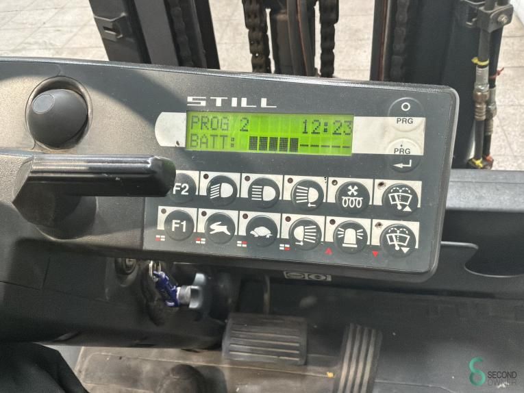 Forklifts Electric Still R60-25 2001 Batt. > 78% % Triplex
