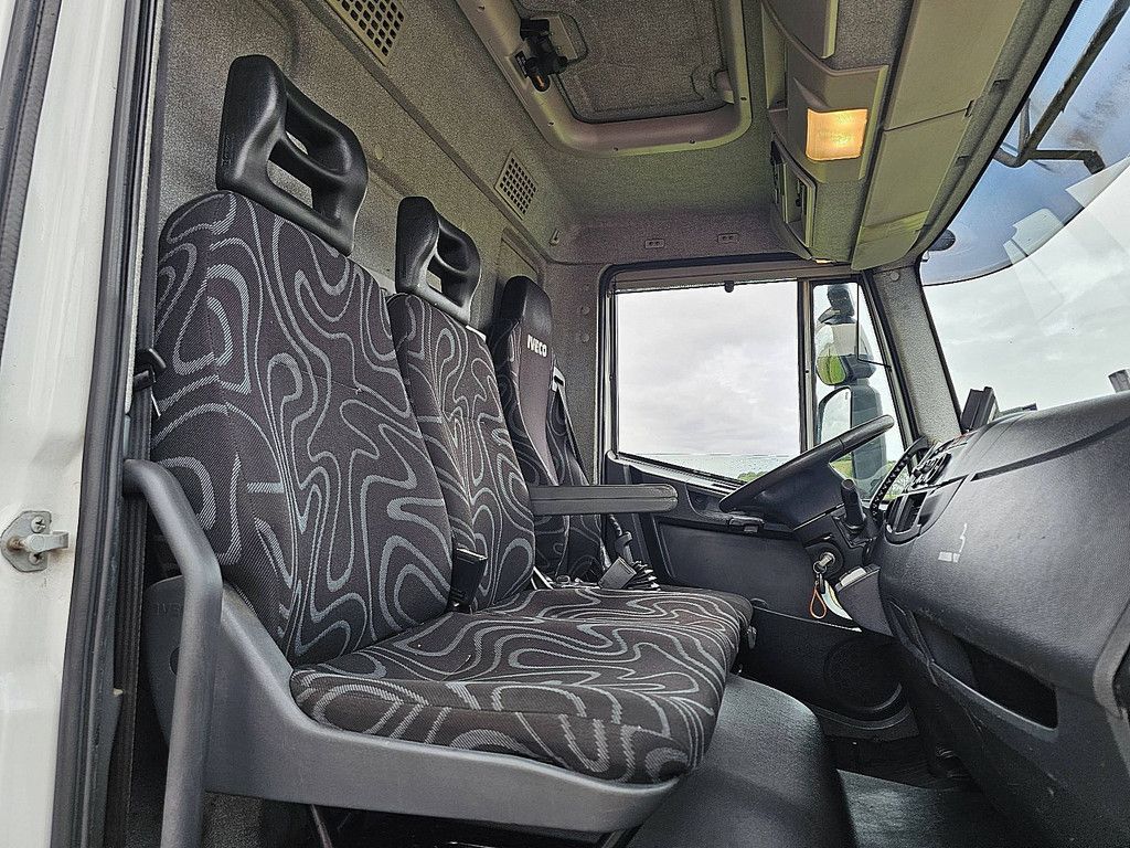 IVECO 120E25 EUROCARGO airco wb430 6 cyl