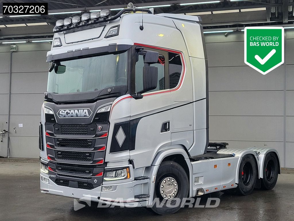 Scania S650 6X4 Retarder Full-Air 2x Tanks Standklima ACC Leather Navi
