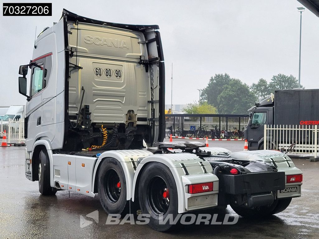 Scania S650 6X4 Retarder Full-Air 2x Tanks Standklima ACC Leather Navi