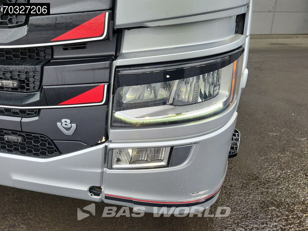 Scania S650 6X4 Retarder Full-Air 2x Tanks Standklima ACC Leather Navi