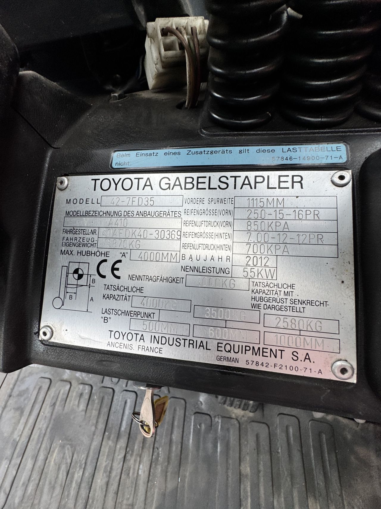 TOYOTA 42-7FD35 / 2012/ 4 tonner / DIESELHEFTRUCK